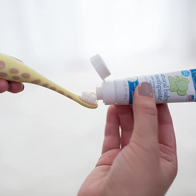 Dr. Brown's Infant-to-Toddler Training Toothbrush, Soft for Baby's First Teeth, Giraffe, 0-3 Years (Pack of 2)