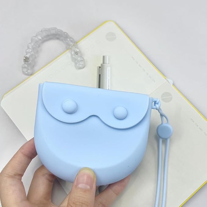 1PC Silicone Retainer Case with Lanyard, Cute Vent Holes Denture Box, Mouth Guard Case Travel Holder for Girls, Women, Men (Pink with Lanyard)