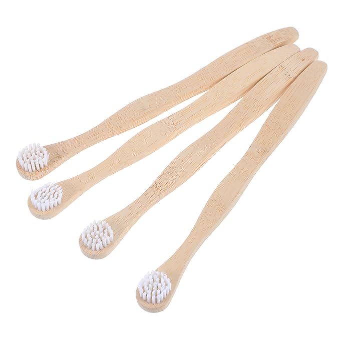 Tongue Scraper Brush for Thorough Mouth Cleaning Removes Bad Breath (White)