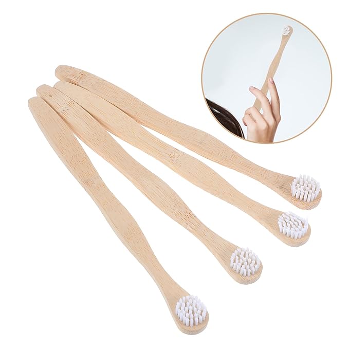 Tongue Cleaner Brush Ergonomic Grip for Oral Deep Cleaning (White)