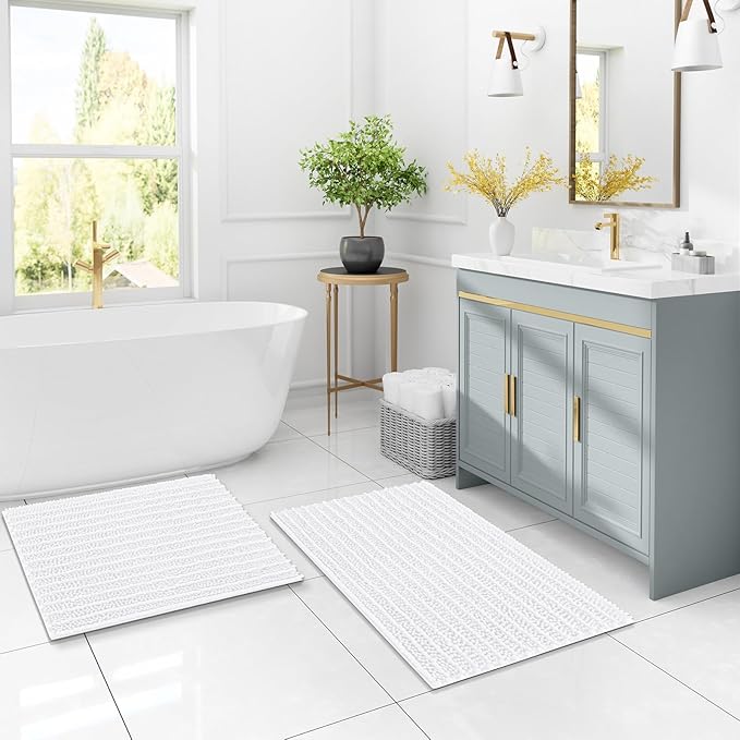Arotive Luxury Chenille Bathroom Rug Mat, Extra Soft Thick Absorbent Shaggy Bath Rugs, Non-Slip Machine Wash Dry, Plush Bath Mats for Bathroom, Shower and Tub, 30x17, White