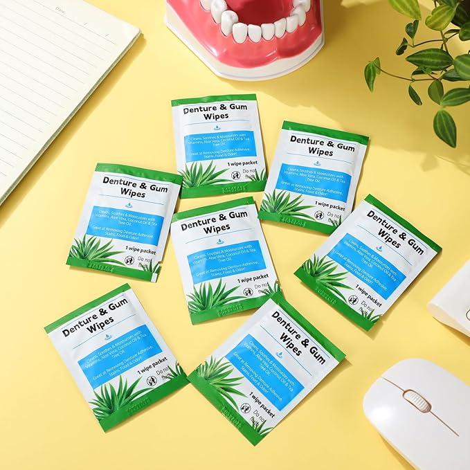 Timgle 200 Pcs Denture Cleaning Wipes Refreshes Gums Deep Cleaning Wipes for Remove Denture Adhesive, Food Debris, Stains and Odor