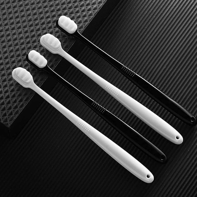 DI QIU REN 4Pcs Extra Soft Toothbrush, Ultra Soft-bristled Adult Toothbrush Micro-Nano 20000 Floss Bristle Good Cleaning Effect for Sensitive Teeth Oral Gum Recession (2 White & 2 Black)