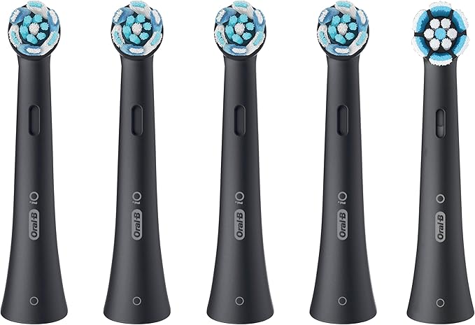 Oral-B iO Ultimate Clean Replacement Brush Heads, 5 Count, 4 Ultimate Clean + 1 Gum & Sensitive Black