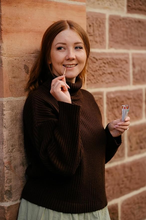 Wonder Toothpicks with Flavor - 100x Flavored toothpicks Individually Packed in 8 Refreshing Varieties - Gentle Oral Hygiene - Fresh Breath - Individually Packed Toothpicks with Flavor