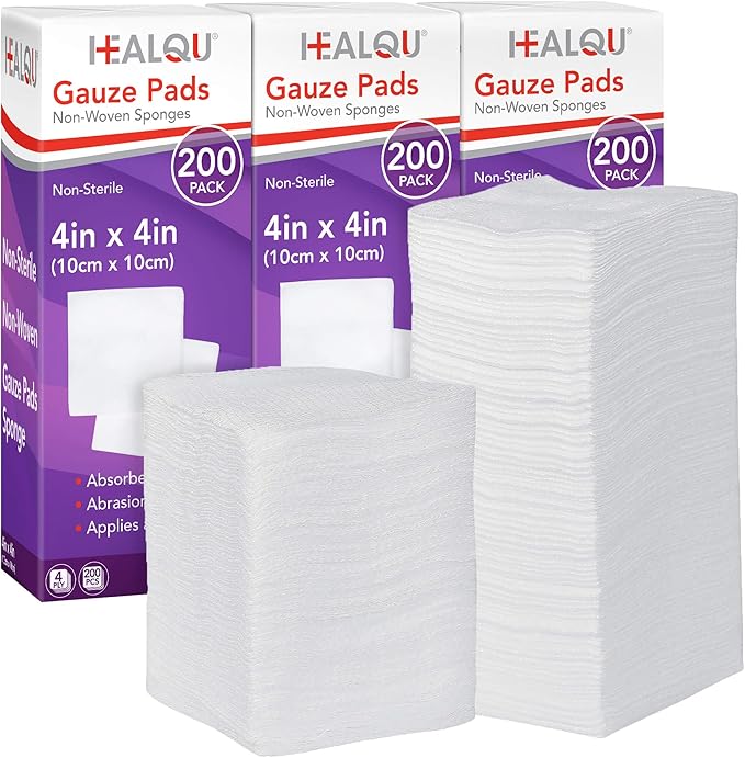HEALQU 600 Gauze Pads 4x4 - Soft Non-Woven 4-Ply for Tooth Extractions, and Dental Procedures - Non-Sterile Square Gauze Sponges for First Aid, Surgical, & Wound Dressing (3 Packs of 200)