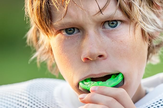 Guard Health Mouth Guard Cleaner for Sport Mouth Guards – Cleans The Yuck in 30 Seconds; Clean Label, Healthy Choice, Tastes Great – Compact Oral Hygiene (2 oz)