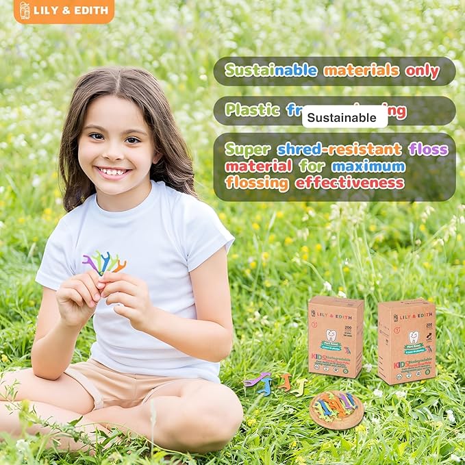 LILY & EDITH Kids Plant Based Dental Floss Picks 200 Counts, Fluoride Free, Corn Starch Material, Chemical Free, Fun Animal Flossing Sticks, Ultra Sturdy Thread, Zero Waste Package (Strawberry)